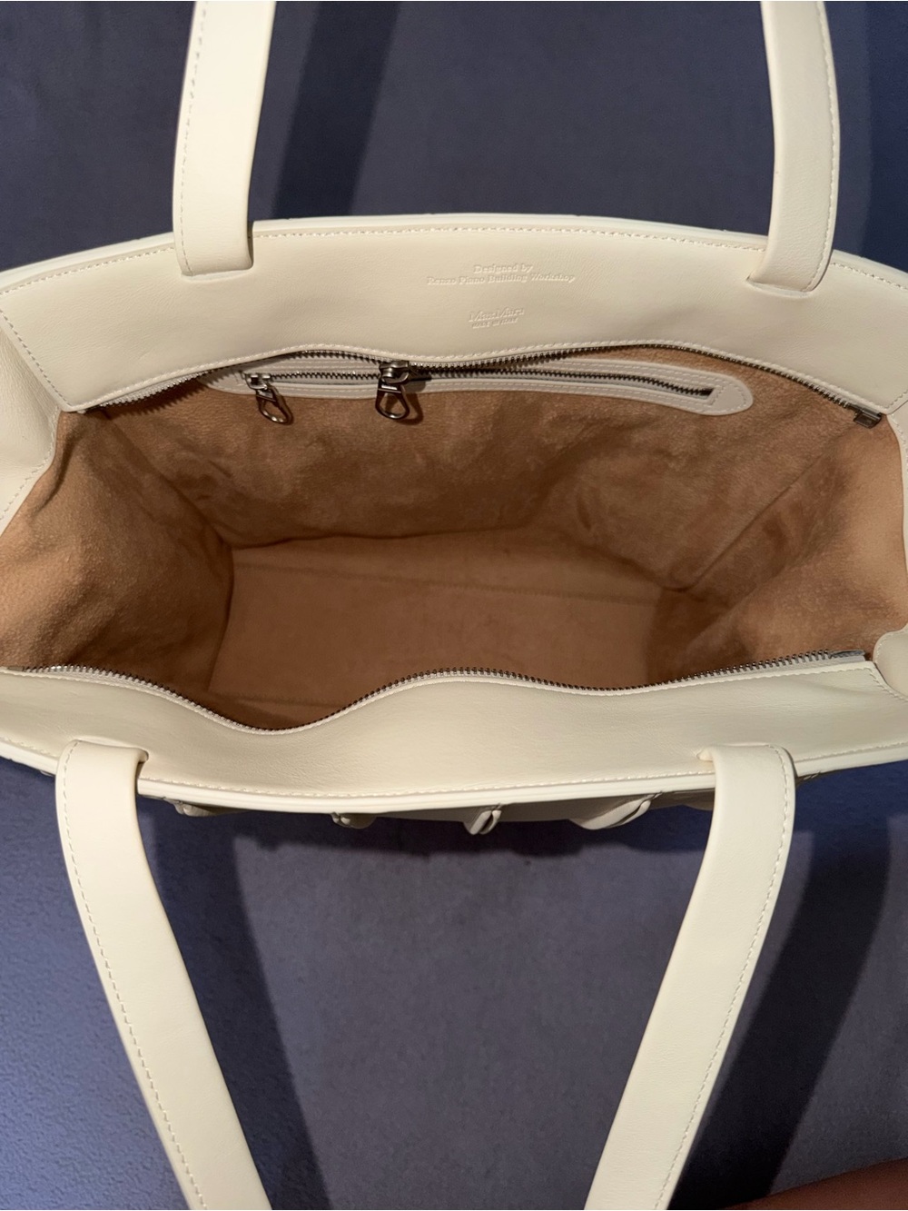 MaxMara Cream Vertical-Panel Leather Tote - Picture 3 of 4